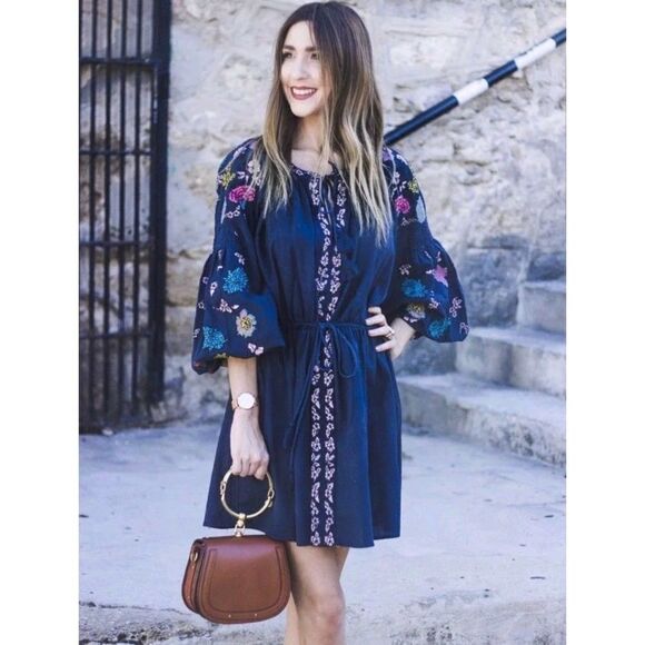 ✨4xHP✨Navy Blue Short Embroidered Tunic MidiDress✨ - Picture 3 of 12